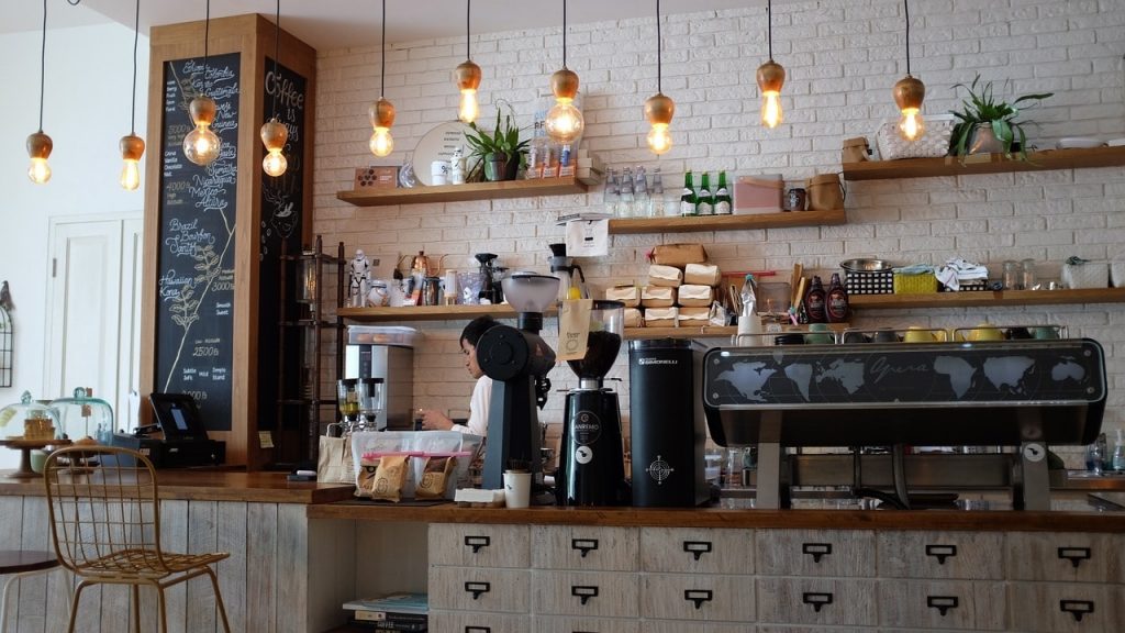 6 Rekomendasi Coffee Shop Minimalis dan Instagenic di Malang Raya