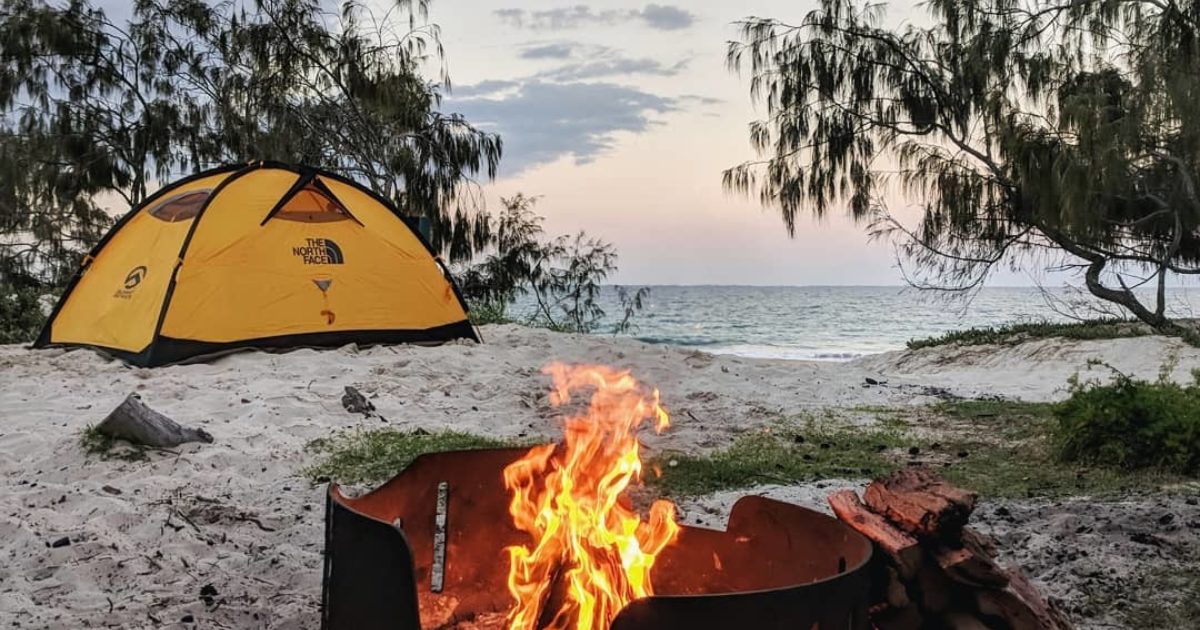 Tempat Camping di Pantai