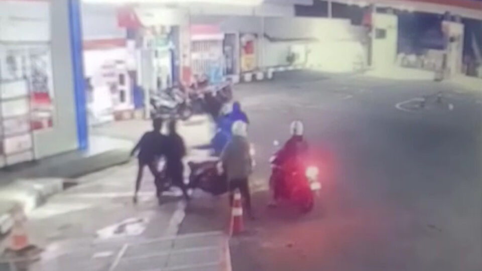 Polresta Malang Kota Saat Menyelidiki Dugaan Perkelahian Di SPBU Langsep, Senin (21/4/2025) Dini Hari.