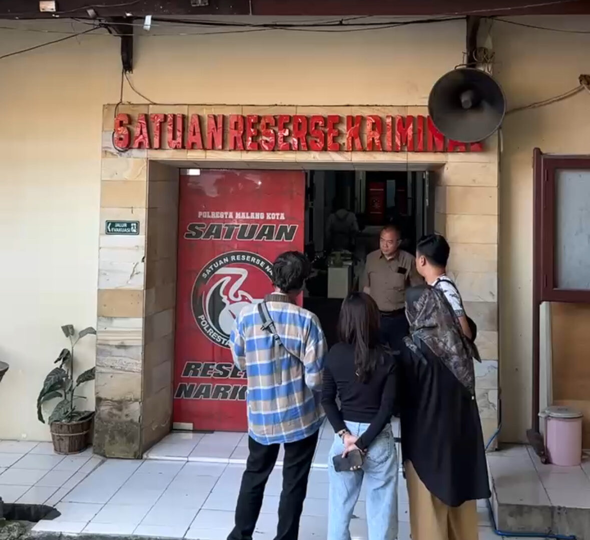 Dokter AY Memenuhi Panggilan Polisi Terkait Dugaan Pelecehan Pasien RS Malang