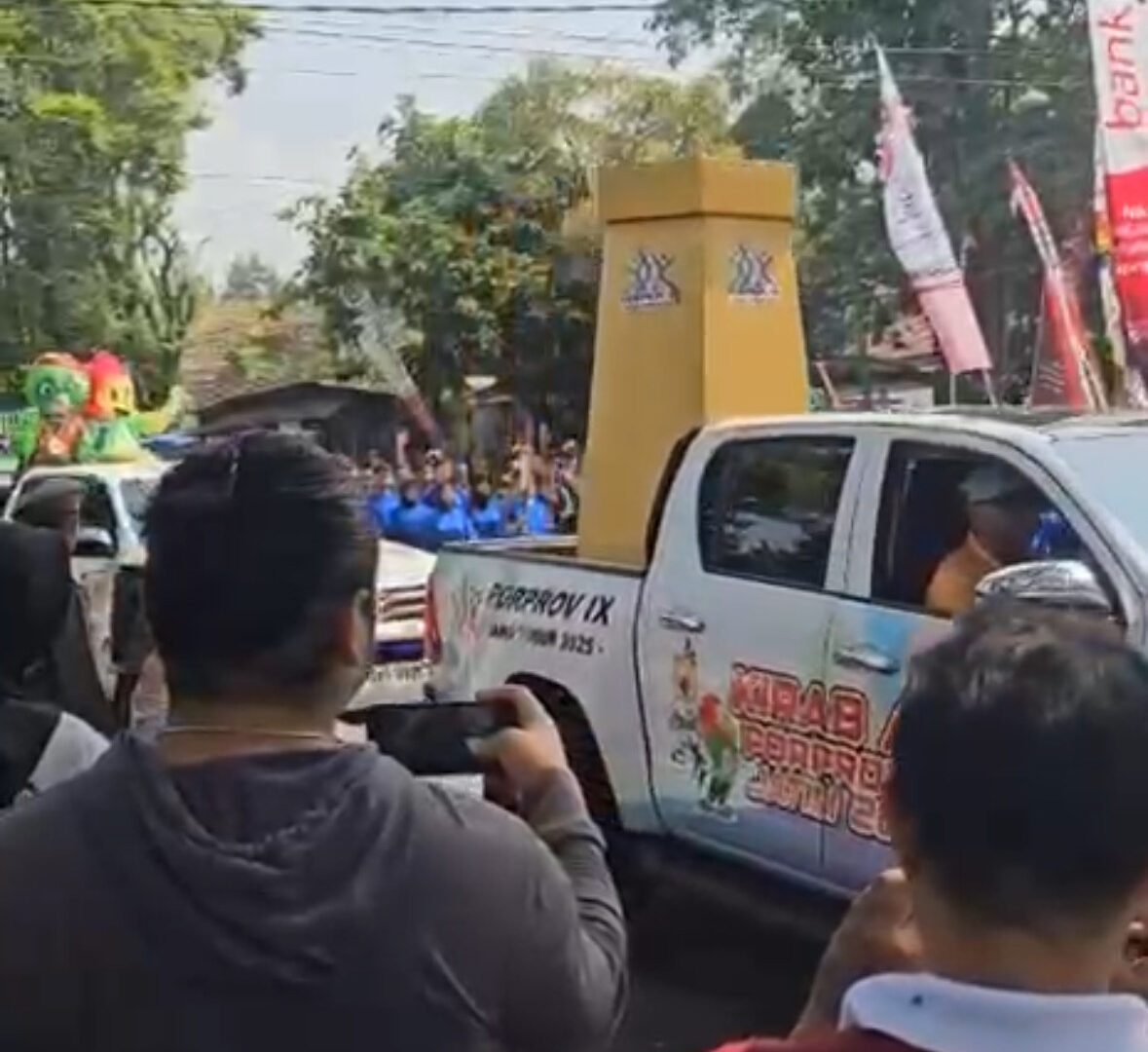 Arak Arakan Obor Porprov Jatim Di Kabupaten Malang