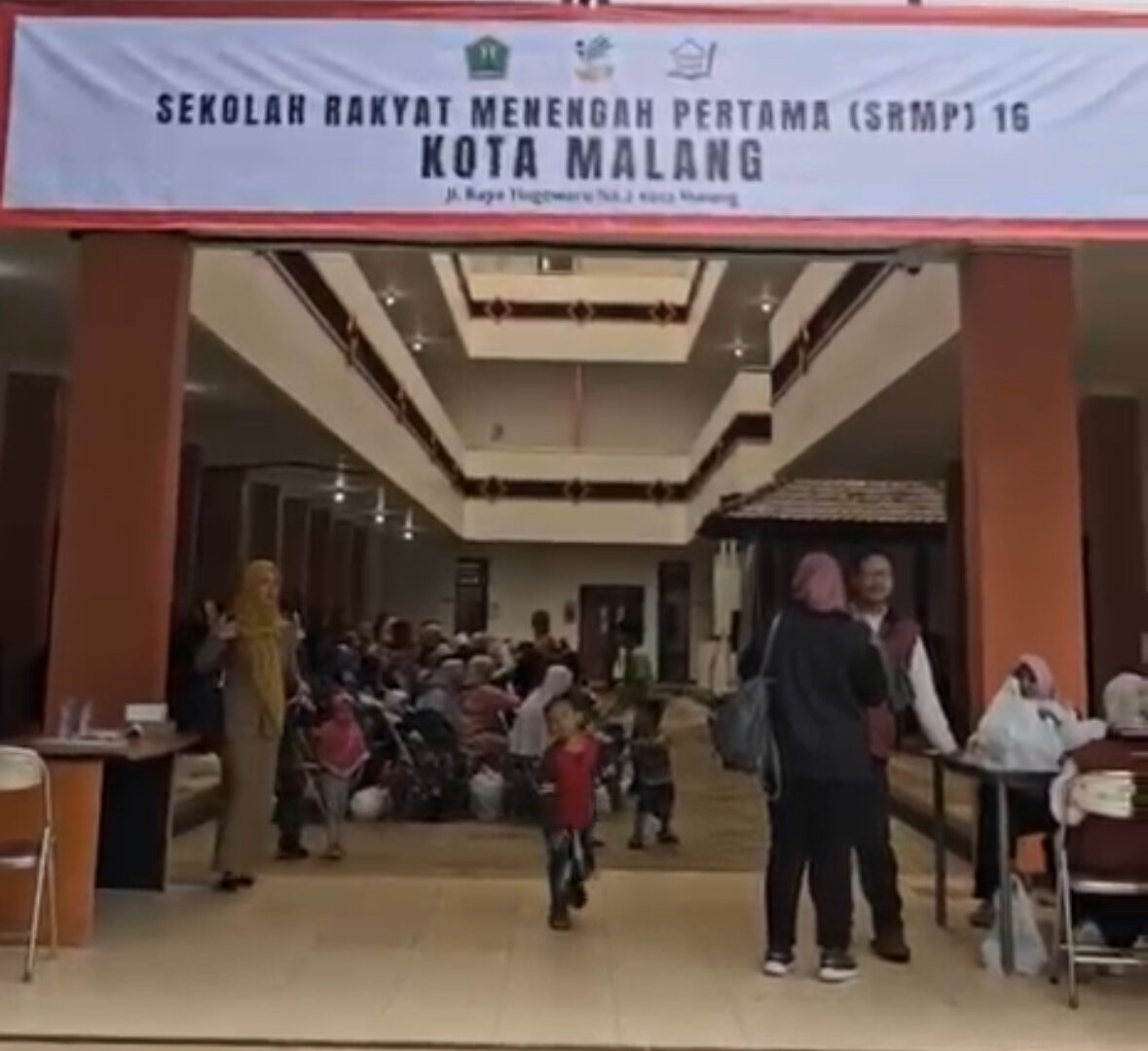 Ratusan Siswa SMP Mengikuti MPLS Di Sekolah Rakyat Kota Malang
