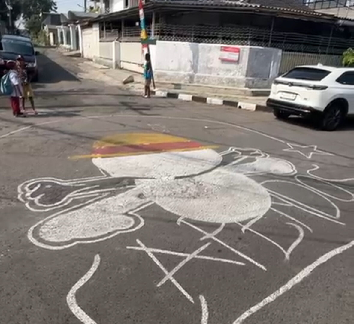 Mural One Piece Karya Warga Di Jalan Lahor, Blimbing, Kota Malang Yang Masih Dalam Proses Pengerjaan