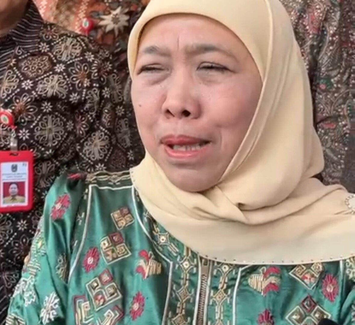 Gubernur Jatim Khofifah Indar Parawansa Memberi Imbauan Terkait Bendera One Piece Di Malang