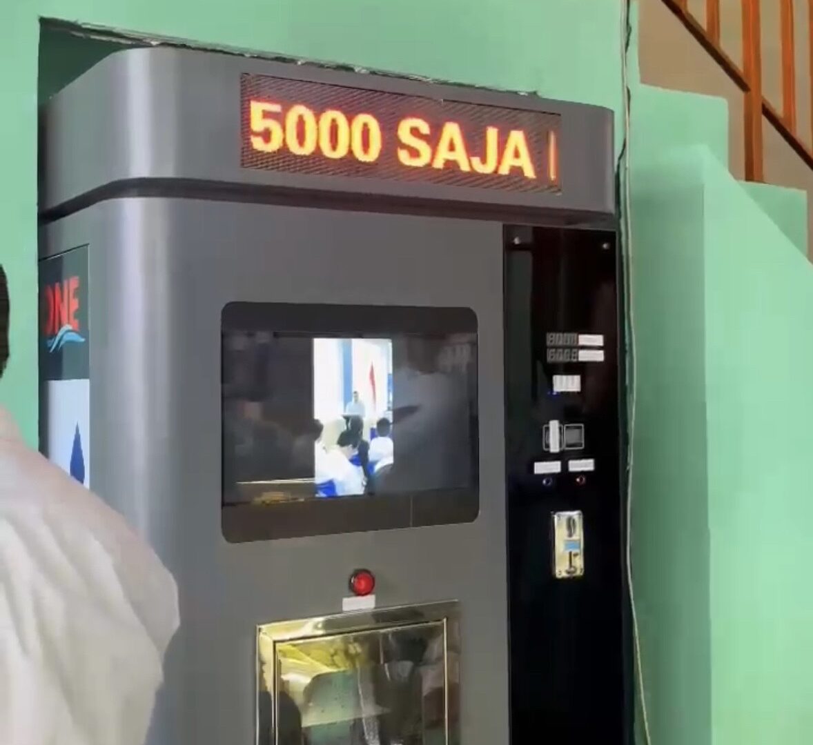 Stasiun Pengisian Air Minum SPAM Pasar Klojen Kota Malang