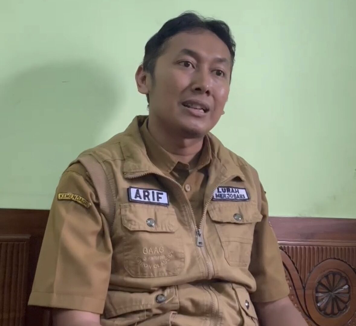Lurah Merjosari Saat Dimintai Keterangan Oleh Wartawan