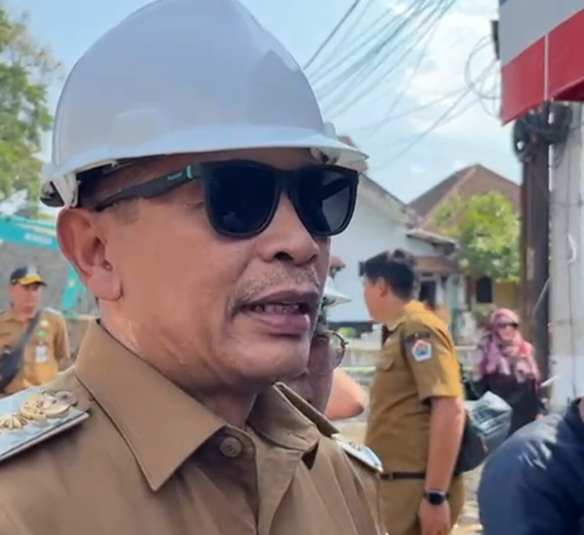 Wahyu Hidayat Saat Memberikan Keterangan Kepada Awak Media