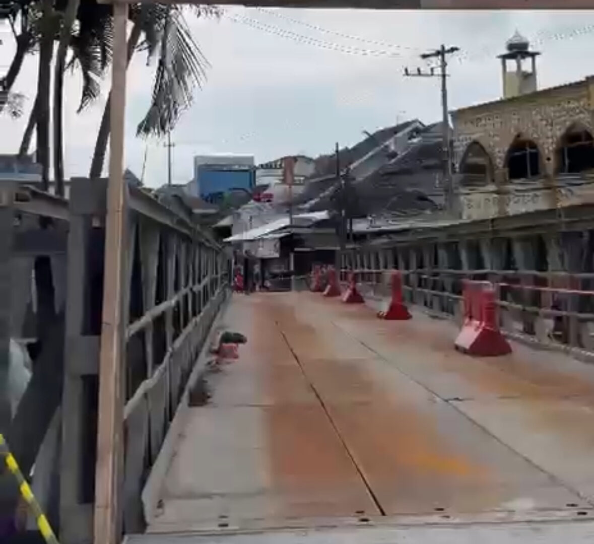 Jembatan Bailey Sonokembang Di Kota Malang