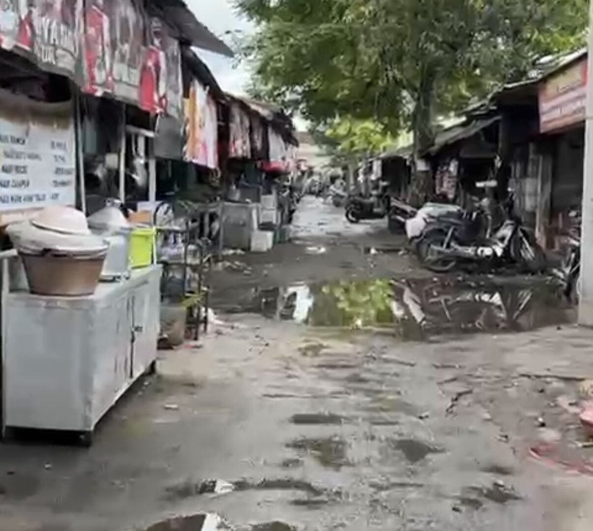 Kondisi Pasar Tawangmangu Kota Malang Pasca Hujan
