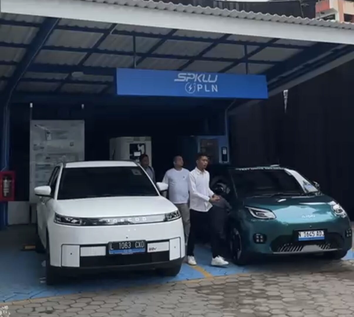 SPKLU Center Malang Dengan 11 Nozzle Fast Charging, Pusat Pengisian Kendaraan Listrik Terbanyak Di Jawa Timur