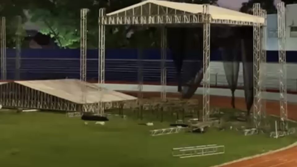 Persiapan Harlah Satu Abad NU Di Stadion Gajayana Malang