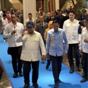 Wali Kota Wahyu Hidayat Menyambut Presiden Prabowo Subianto Di Hotel Grand Mercure Malang Menjelang Mujahadah Kubro 1 Abad NU
