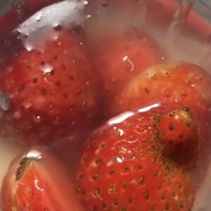 Puding Stroberi Menu MBG Yang Dikeluhkan Di Sekolah Lowokwaru Kota Malang