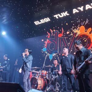 Penampilan Band Pop Rock Asal Malang Di Atas Panggung