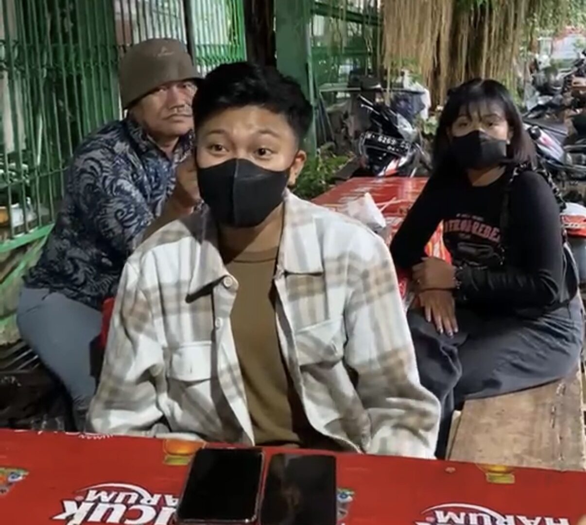 Terlapor Kasus Pernikahan Di Malang Memberikan Klarifikasi Kepada Media