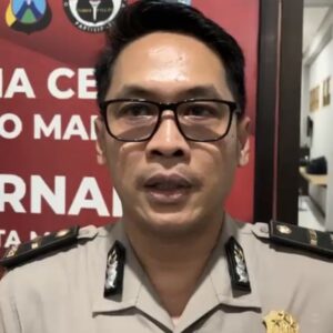 Kasihumas Polresta Malang Kota Memberikan Keterangan Terkait Meninggalnya Yai Mim