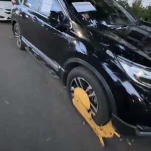 Kendaraan Digembok Di Area Rumah Sakit Saiful Anwar Malang