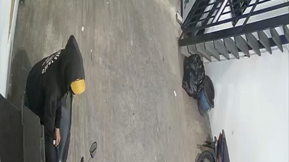 Rekaman CCTV Pencurian Motor Di Kawasan Lowokwaru Kota Malang